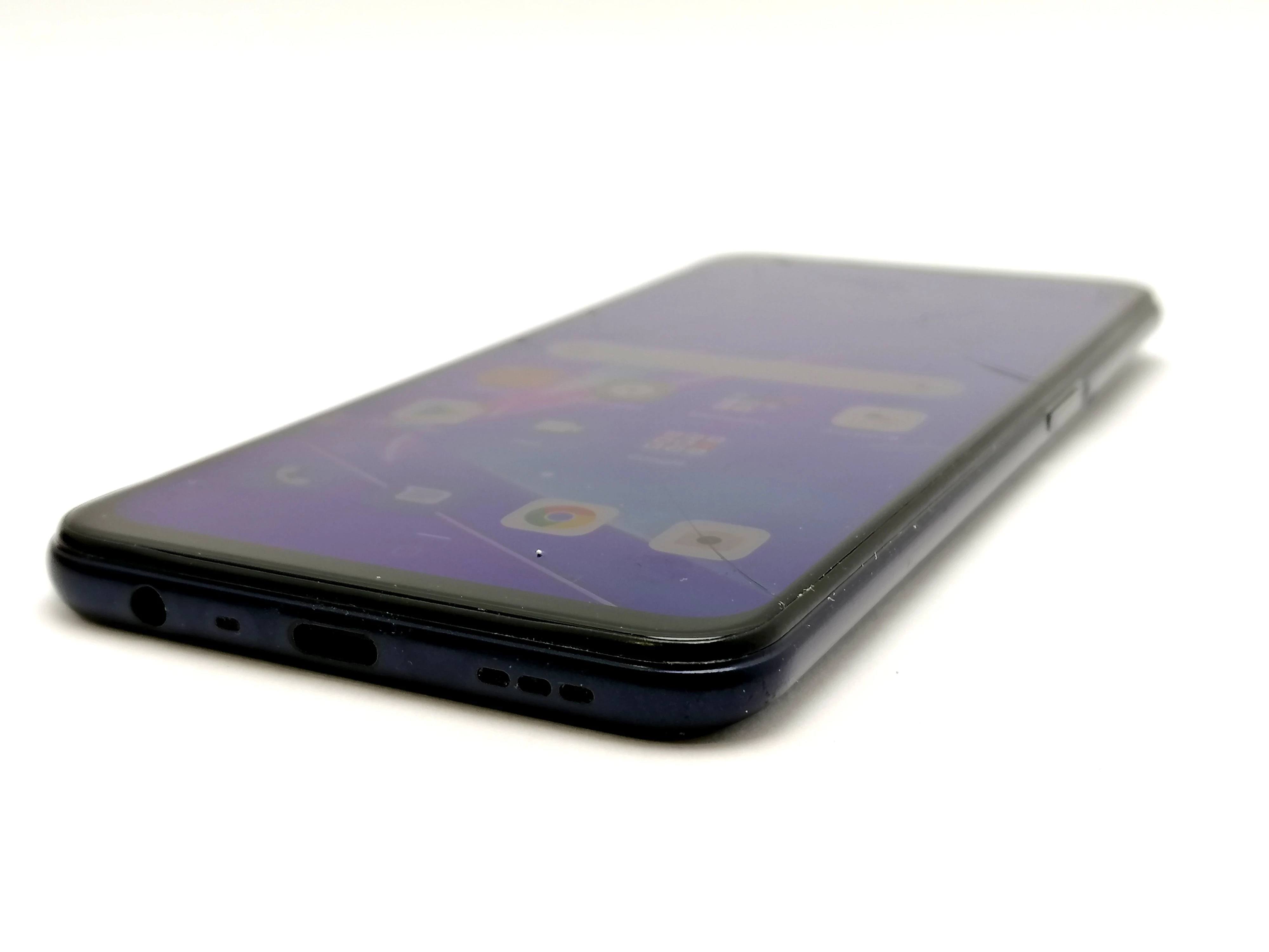 telefon-oppo-a72-przekatna-ekranu-65