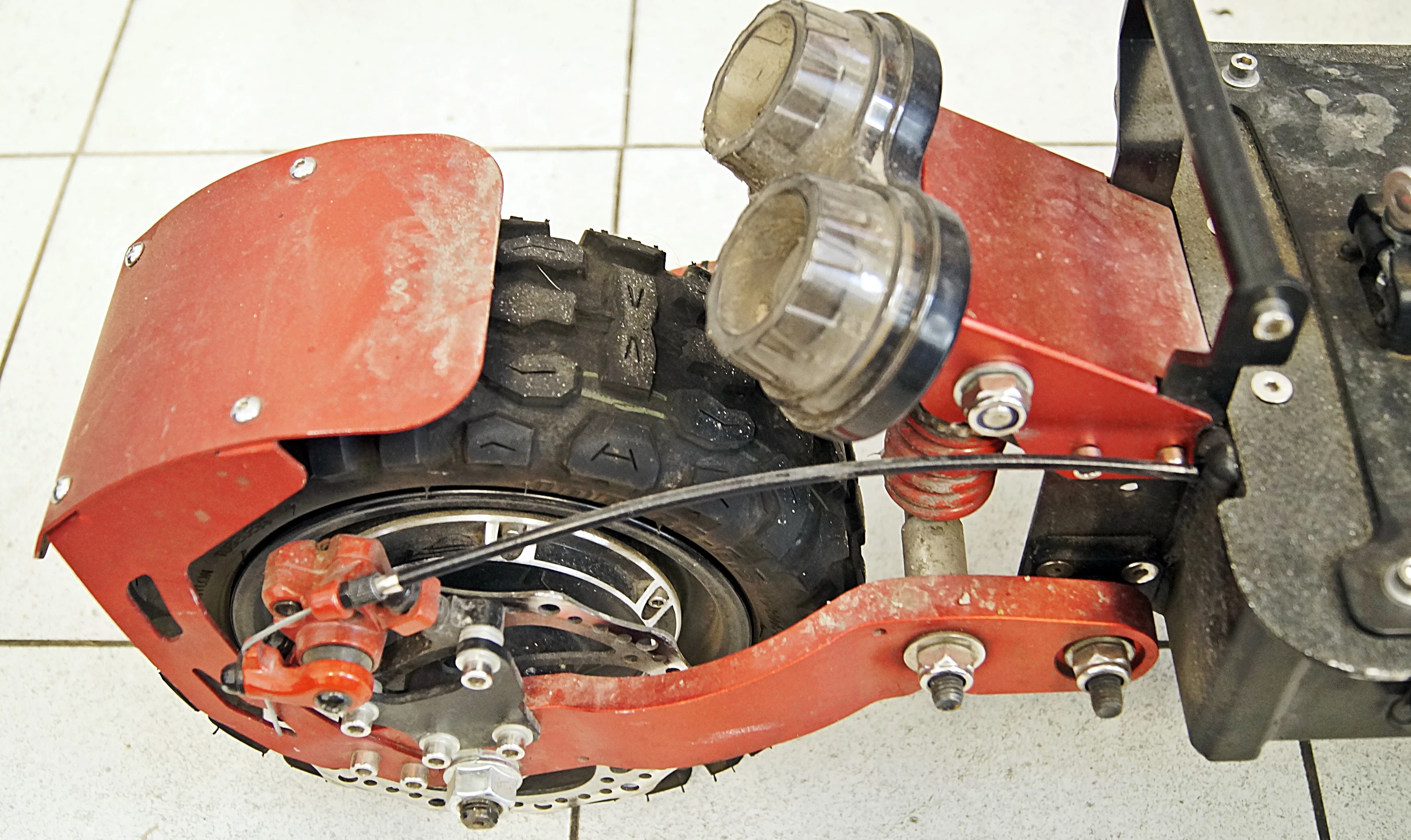 bezior-2s-hulajnoga-elektryczna-moc-silnika-2400