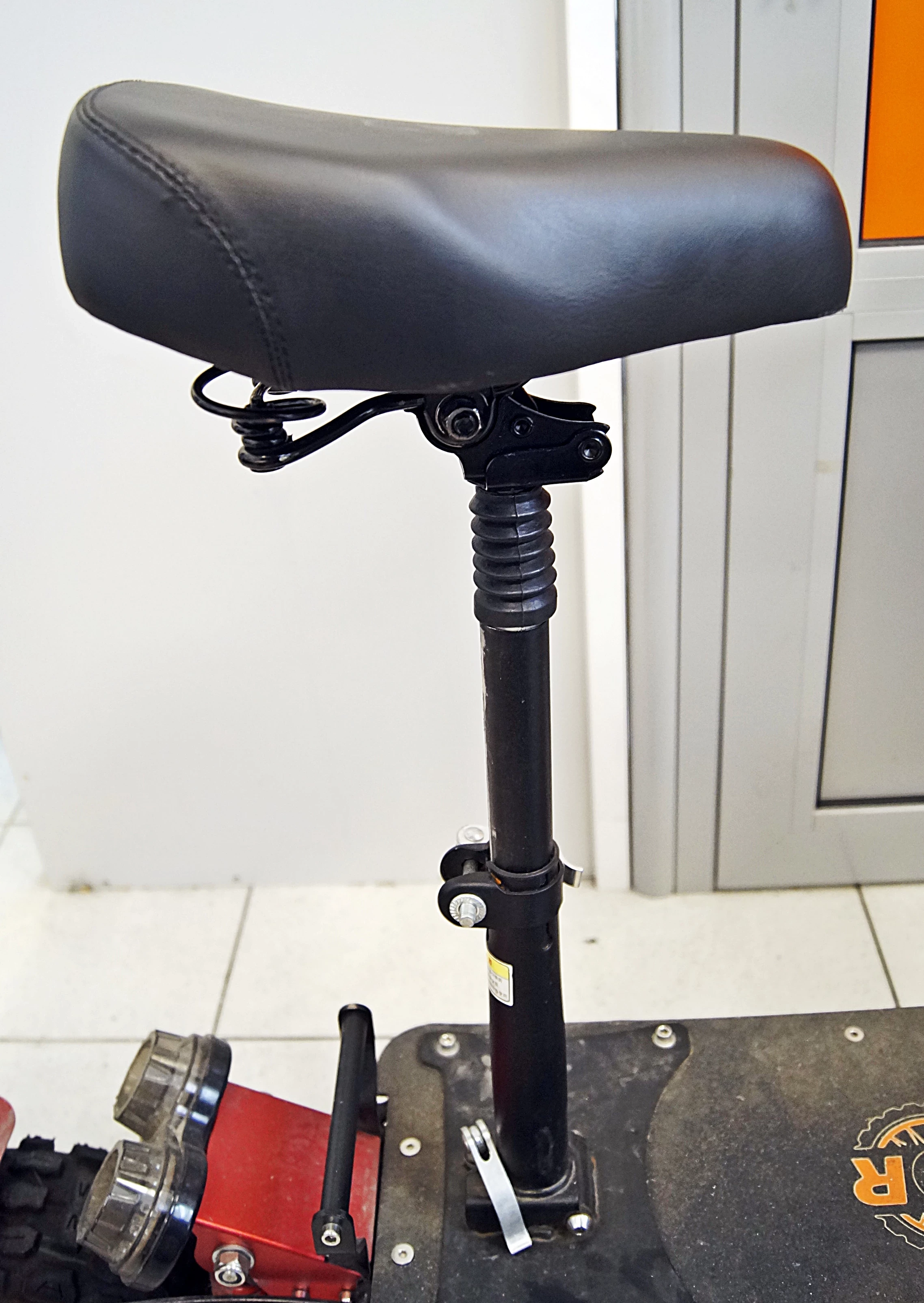 bezior-2s-hulajnoga-elektryczna-stan-uzywany