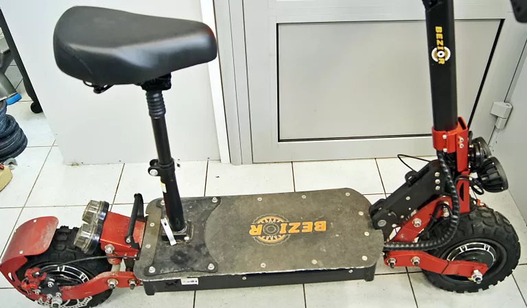 BEZIOR 2S HULAJNOGA ELEKTRYCZNA