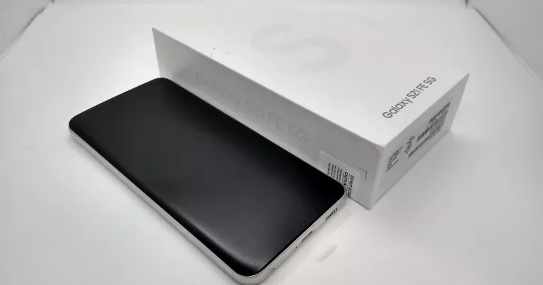 SAMSUNG GALAXY S21 FE 5G 6/128GB IGŁA OPIS