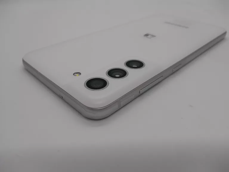 SAMSUNG GALAXY S21 FE 5G 6/128GB IGŁA OPIS