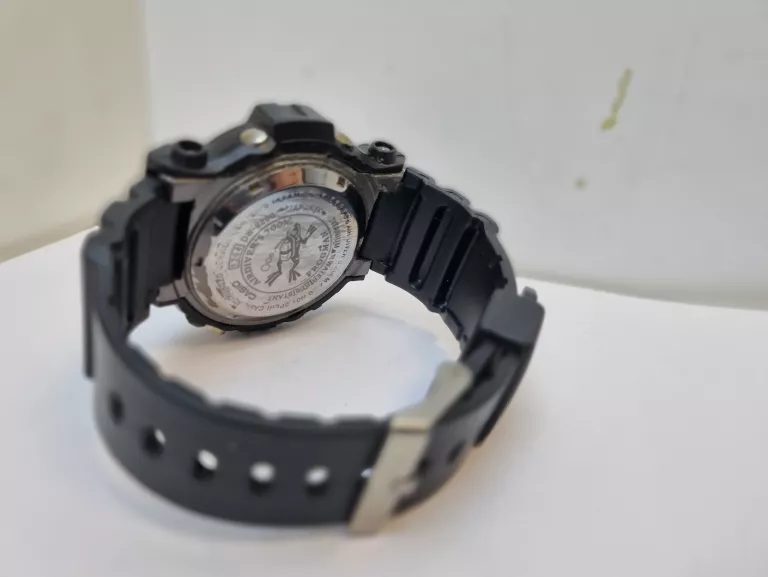 casio-g-shock-dw-8200-ksztalt-koperty-okragla