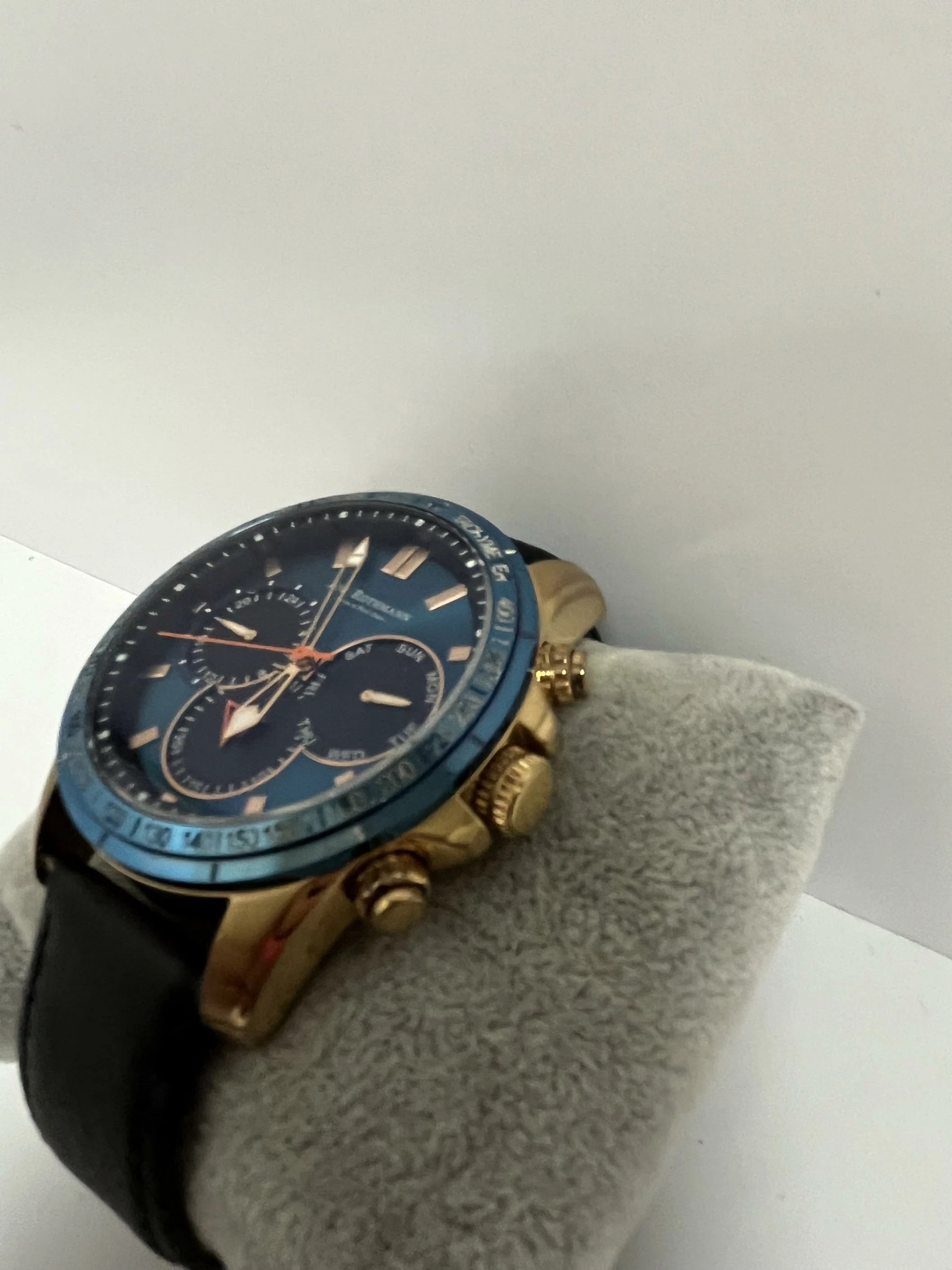 stylowy-zegarek-meski-joh-rothmann-typ-nareczny