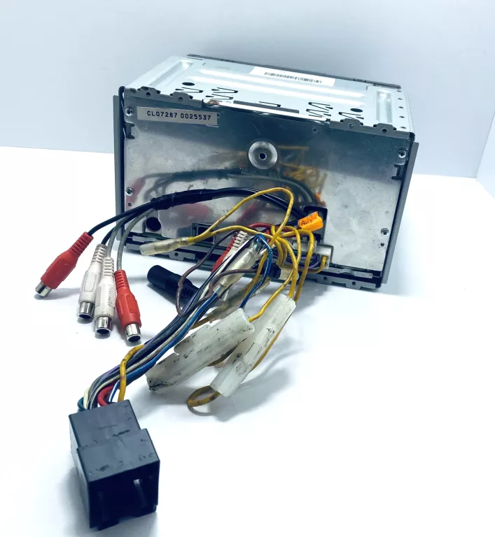 radio-samochodowe-clarion-wxz468rmp-opis-stan-uzywany