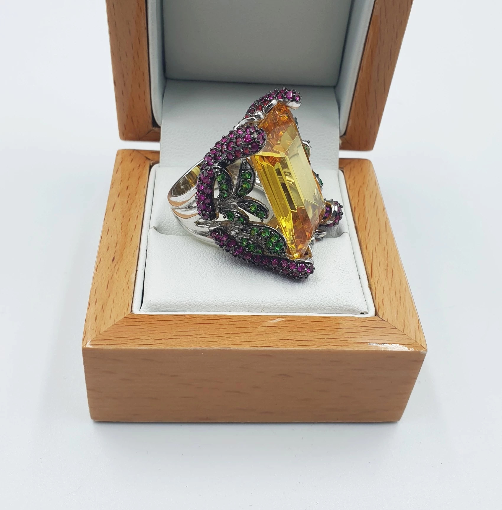 srebrny-pierscionek-z-kamieniami-3027gr-p925-rodzaj-wyrob-jubilerski