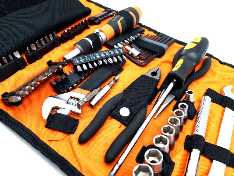 ZESTAW NARZĘDZI BLACK DECKER