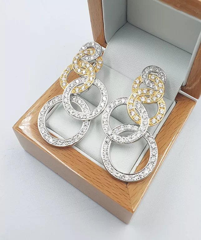 srebrne-kolczyki-z-krysztalami-1568gr-p925-marka-inna-marka