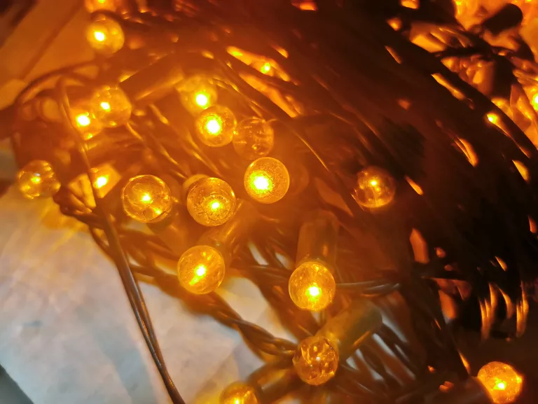 lampki-choinkowe-cieple-pomaranczowe-polaka-2a-swietochlowice