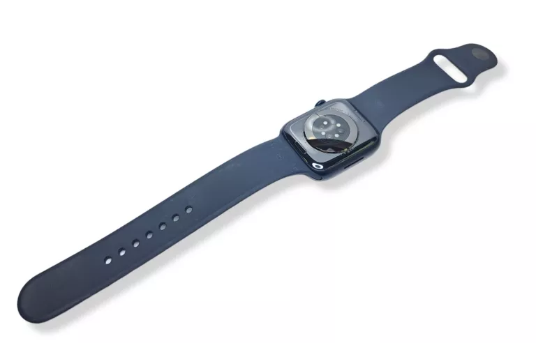 apple-watch-series-8-gps-45mm-opis-ksztalt-koperty-prostokatny