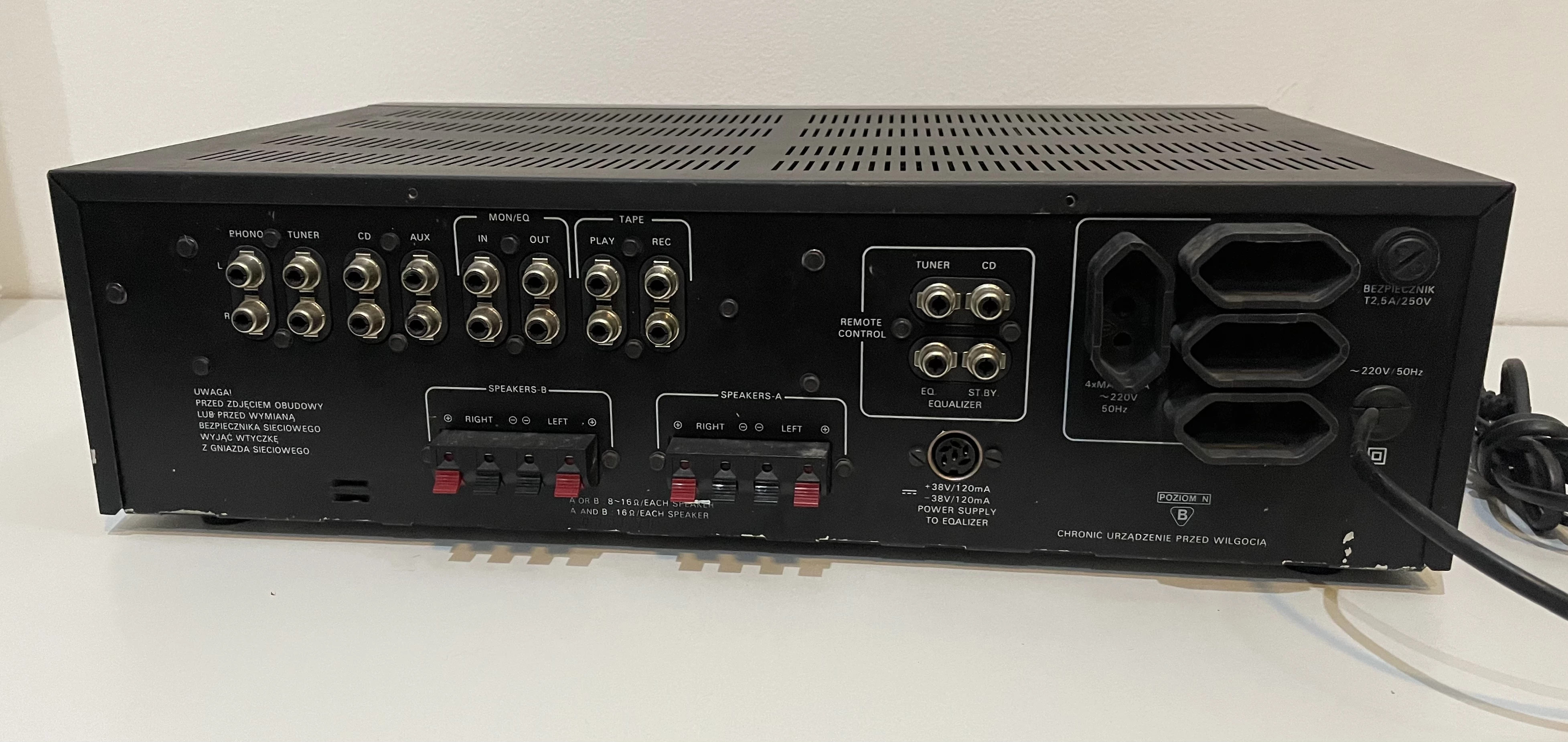 wzmacniacz-stereofoniczny-diora-ws-504-b-hi-fi-marka-diora