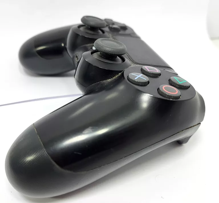 pad-ps4-kolor-czarny