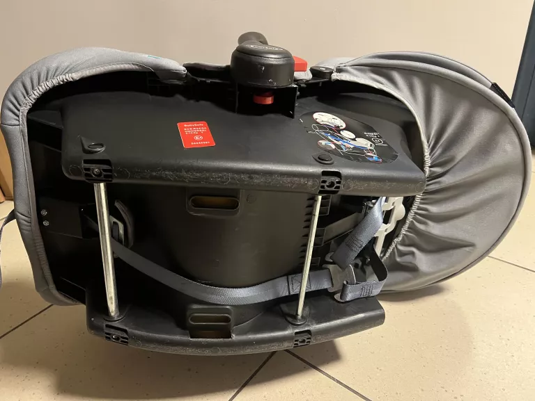 FOTELIK SAMOCHODOWY BABYSAFE BASSET