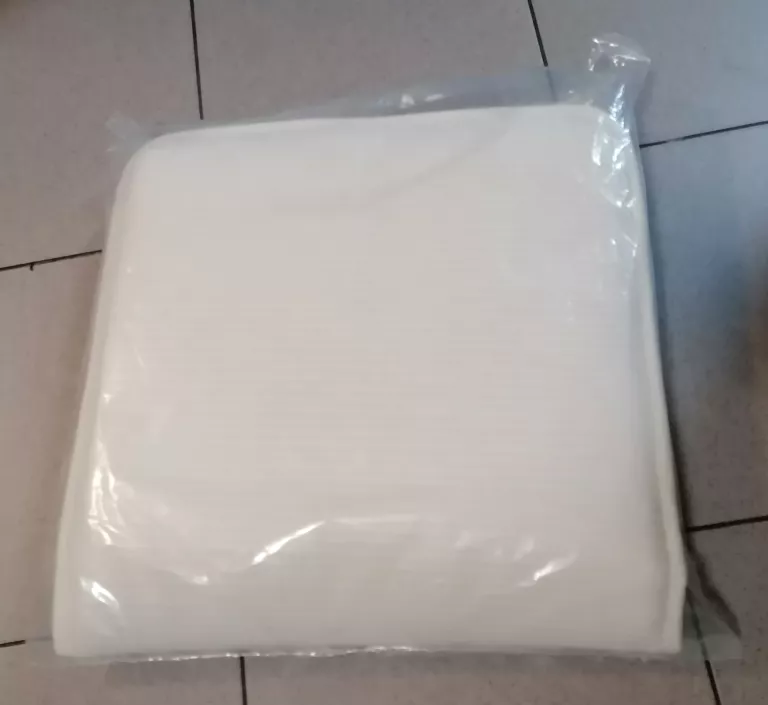 SIEDZISKO WEŁNIANE 40X80 CM ZAPAKOWANE FABRYCZNIE