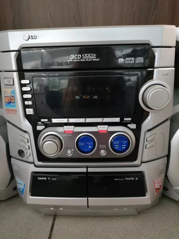 WIEŻA LG LM-M140D + PILOT