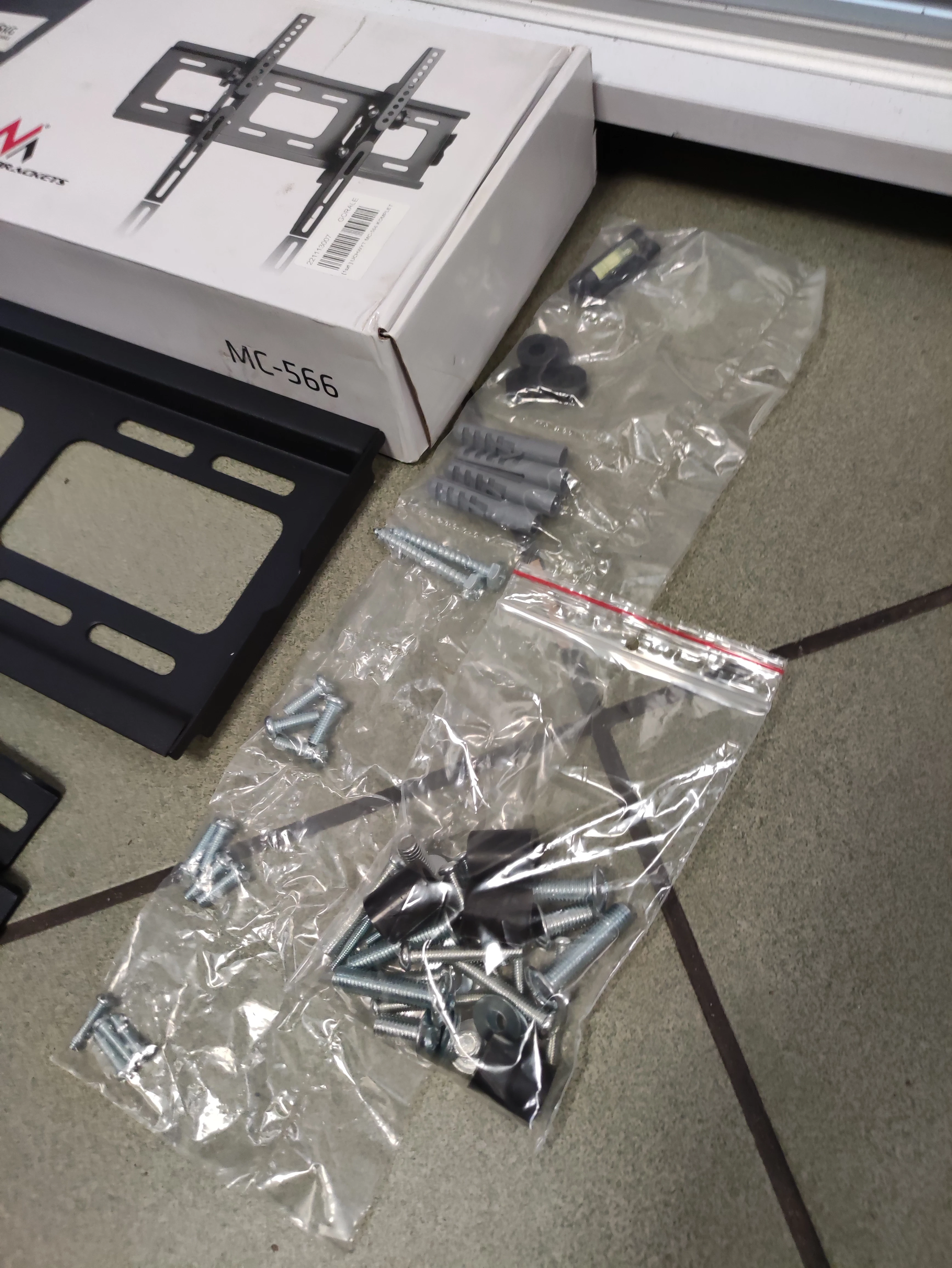 uchwyt-na-telewizor-maclean-mc-566-komplet-marka-maclean