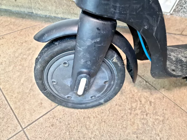 hulajnoga-elektryczna-blaupunkt-esc-808-marka-blaupunkt