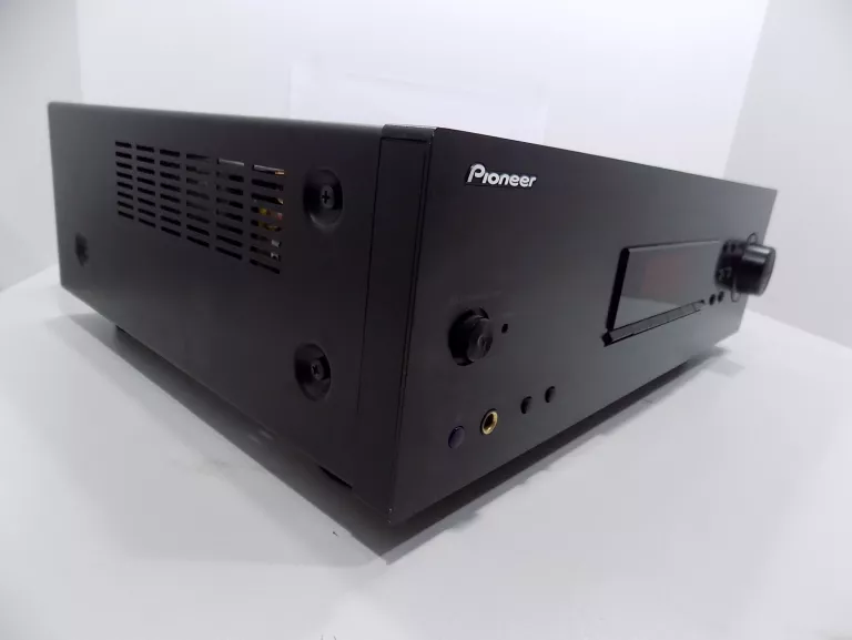 KONKRETNY AMPLITUNER PIONEER SX-20-K