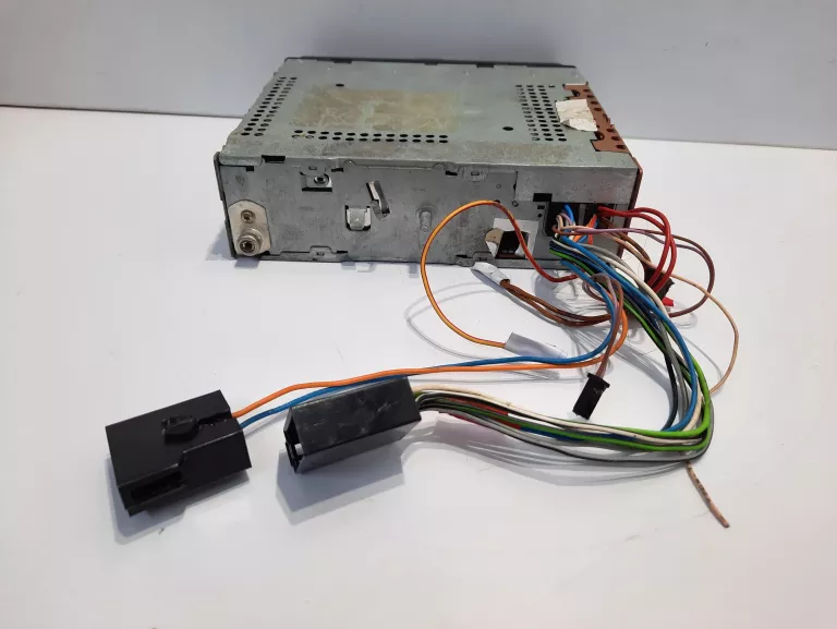 radio-samochodowe-vdo-dayton-rodzaj-fabryczny