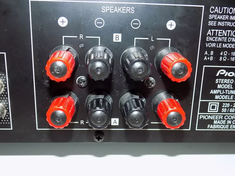 KONKRETNY AMPLITUNER PIONEER SX-20-K