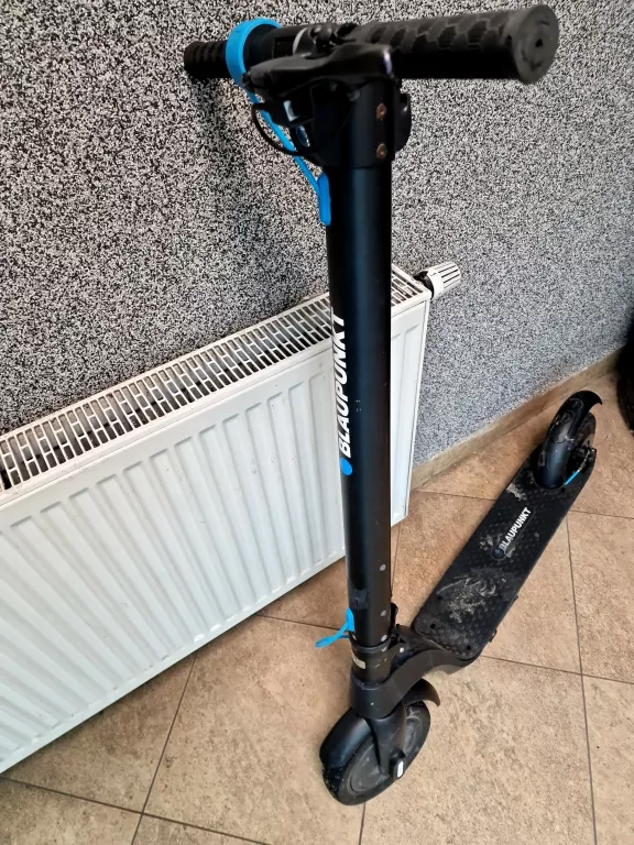 hulajnoga-elektryczna-blaupunkt-esc-808-predkosc-maksymalna-25