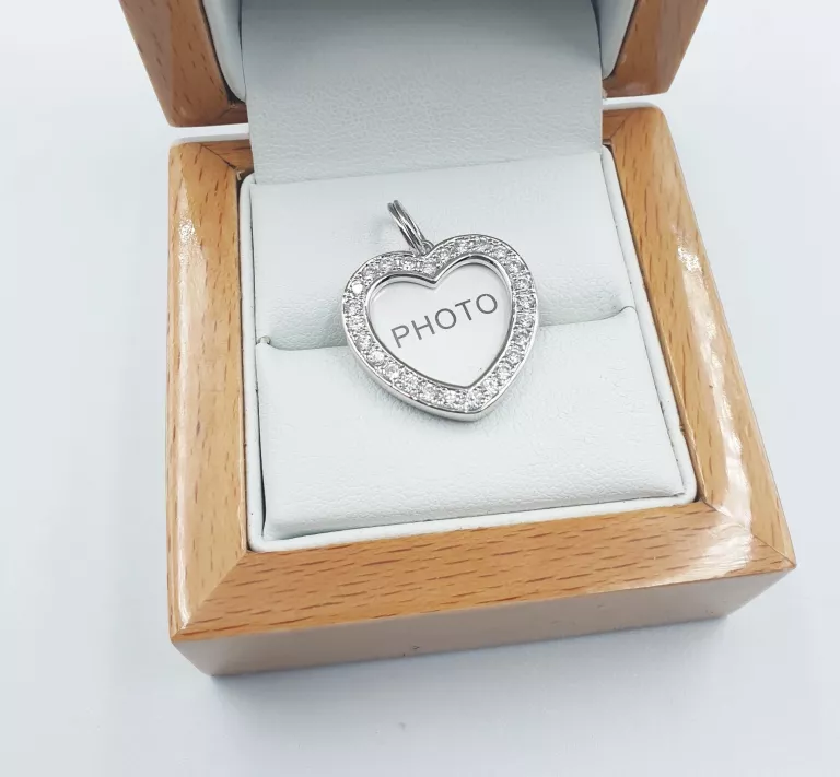 srebrna-zawieszka-z-krysztalami-serduszko-367gr-p925-komandorska-147-wroclaw