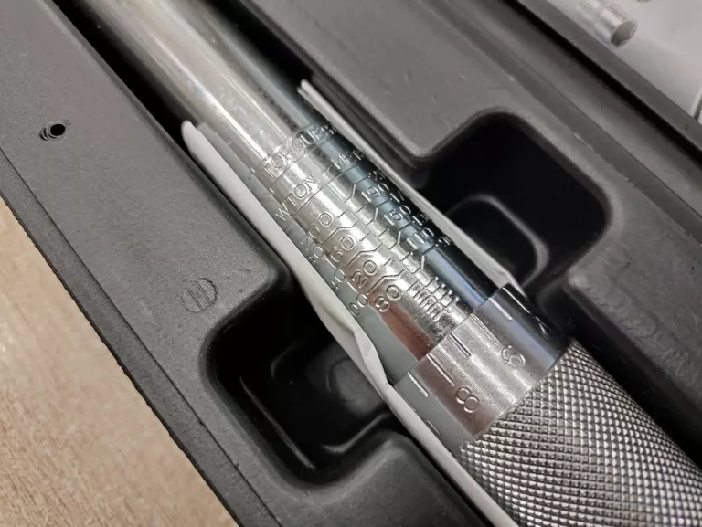 klucz-dynamometryczny-walter-12-80-210-nm-ean-gtin-9002924019053