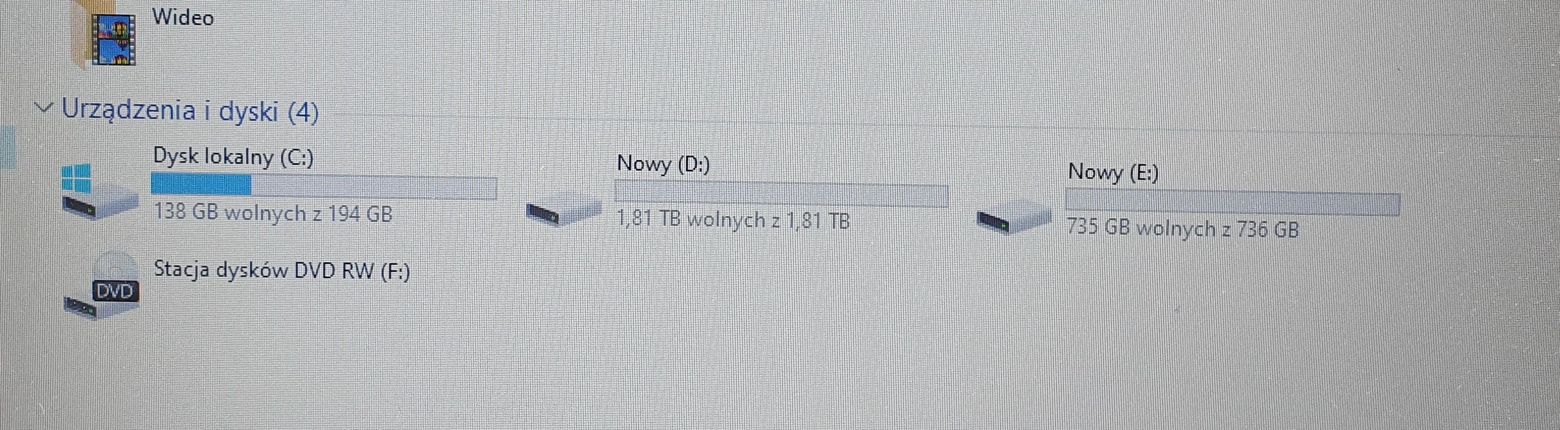 laptop-lenovo-v330-15ikb-i5-12-gb-ram-3-tb-kod-producenta-v330-15ikb