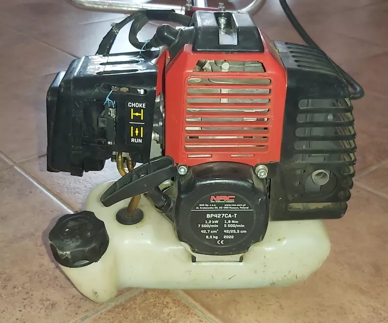 kosa-spalinowa-nac-bp427ca-t-zasilanie-spalinowe