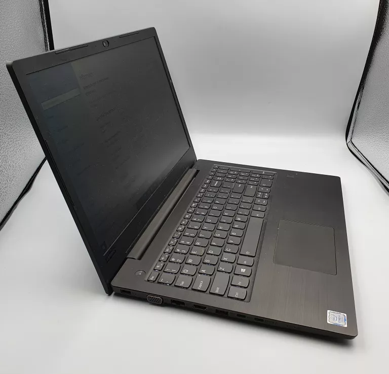 laptop-lenovo-v330-15ikb-i5-12-gb-ram-3-tb-liczba-rdzeni-procesora-4