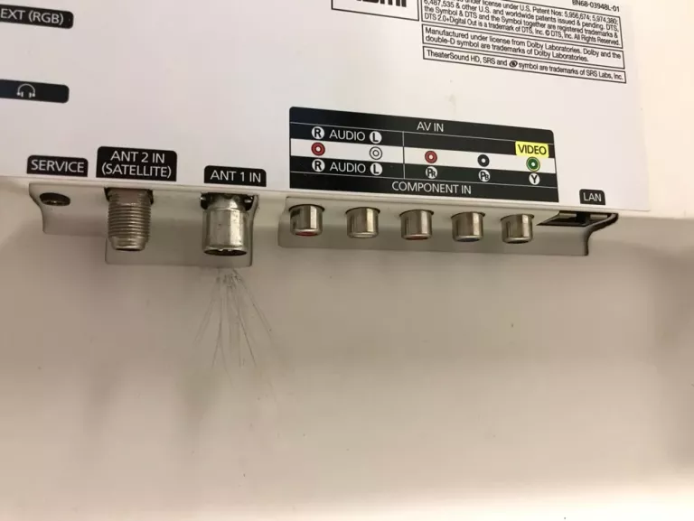 telewizor-samsung-bialy-46-smart-3d-ue46es6710s-stan-uzywany