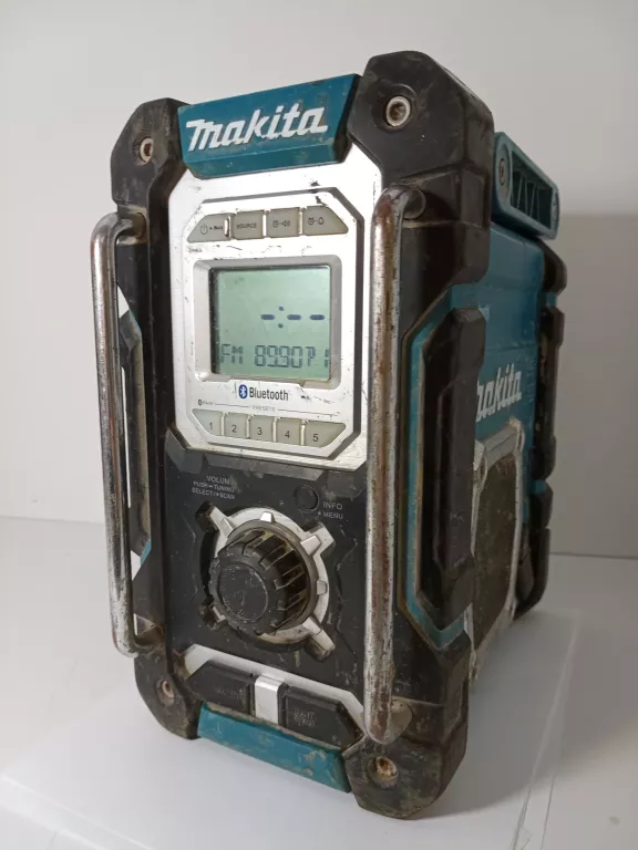 RADIO MAKITA DMR108 + AKUMULATOR