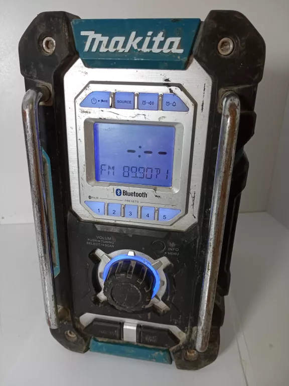 RADIO MAKITA DMR108 + AKUMULATOR