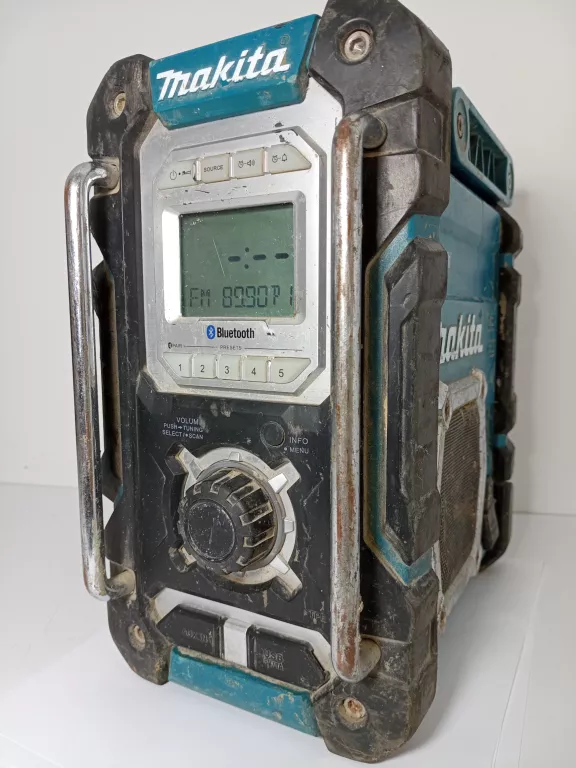 RADIO MAKITA DMR108 + AKUMULATOR