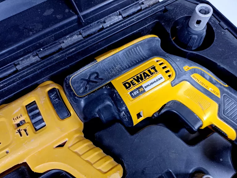WKRĘTARKA DEWALT DCF620 Z MAGAZYNKIEM DCF6201