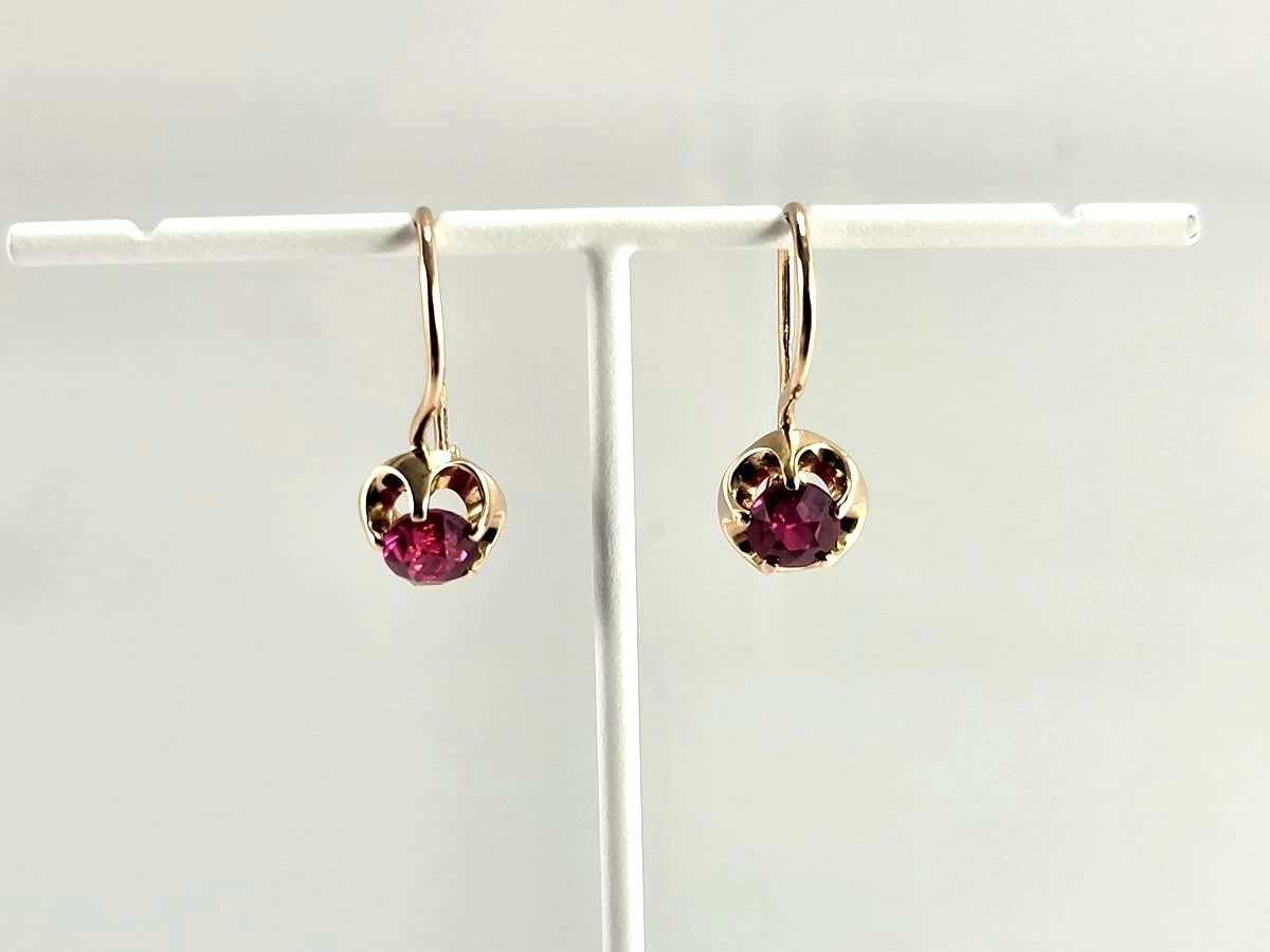 zlote-kolczyki-bigiel-zamkniety-synt-ametyst-23-rodzaj-bigla-zamkniety