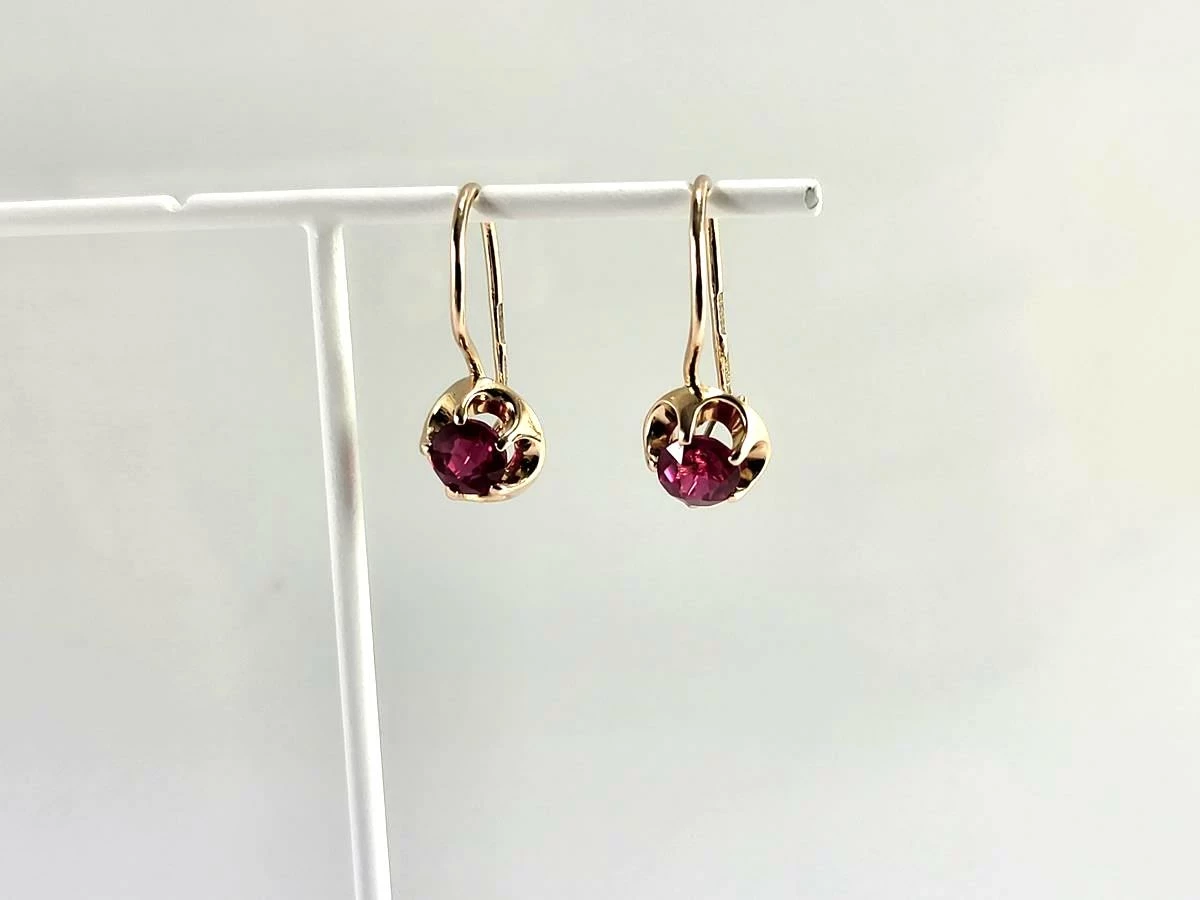 zlote-kolczyki-bigiel-zamkniety-synt-ametyst-23-marka-inna-marka