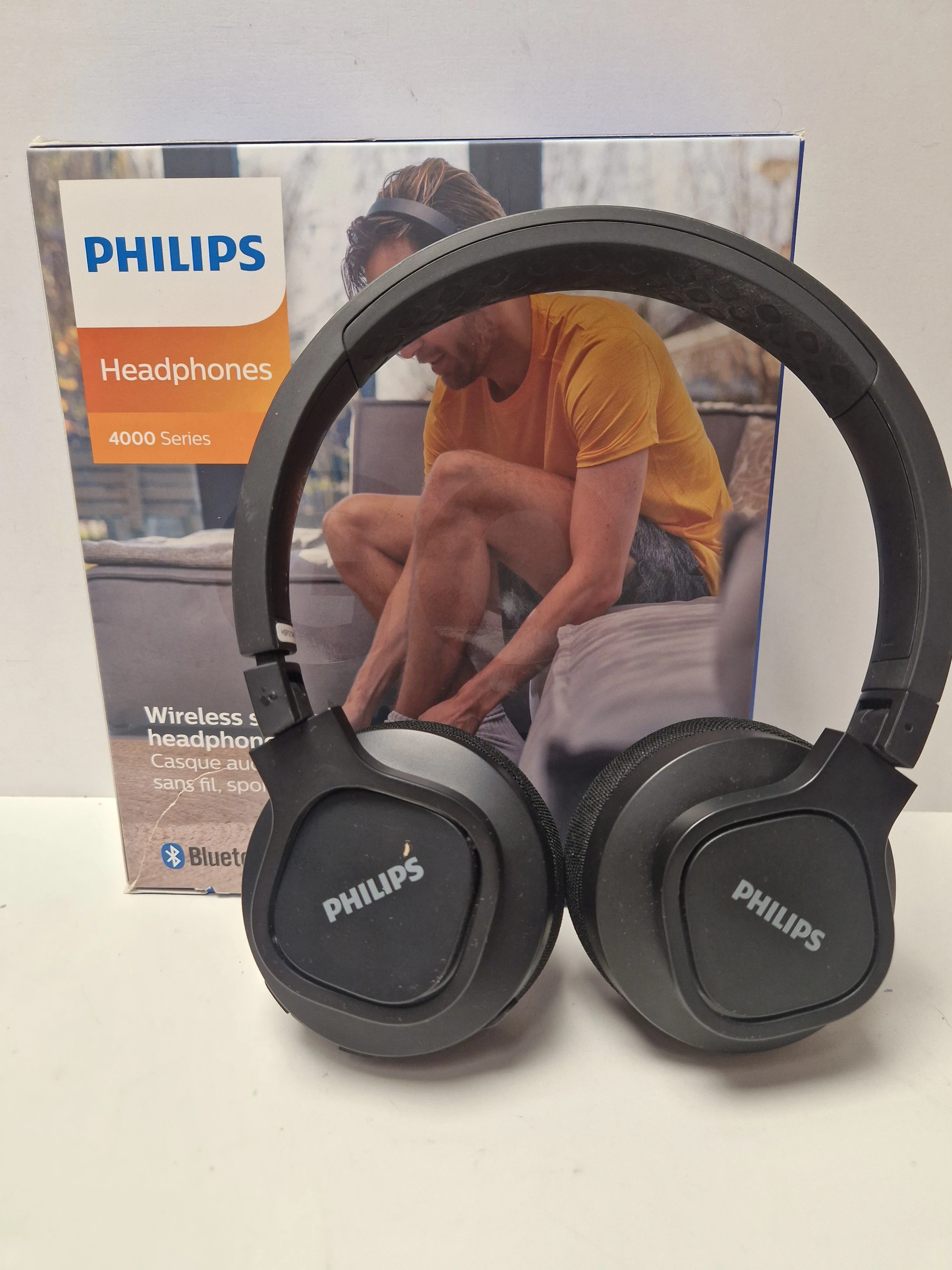 sluchawki-bezprzewodowe-philips-taa4216bk-osiedle-teatralne-3u15-krakow