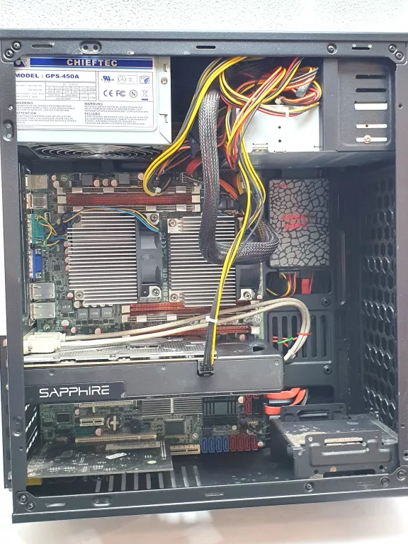 XEON E5620 X 2 48GB RAM 1TB SSD RADEON RX470 4GB