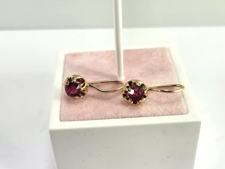 zlote-kolczyki-bigiel-zamkniety-synt-ametyst-23-material-zloto