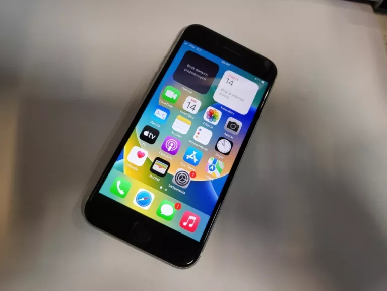 APPLE IPHONE SE (2020) 3 GB / 64 GB MX9T2PM/A