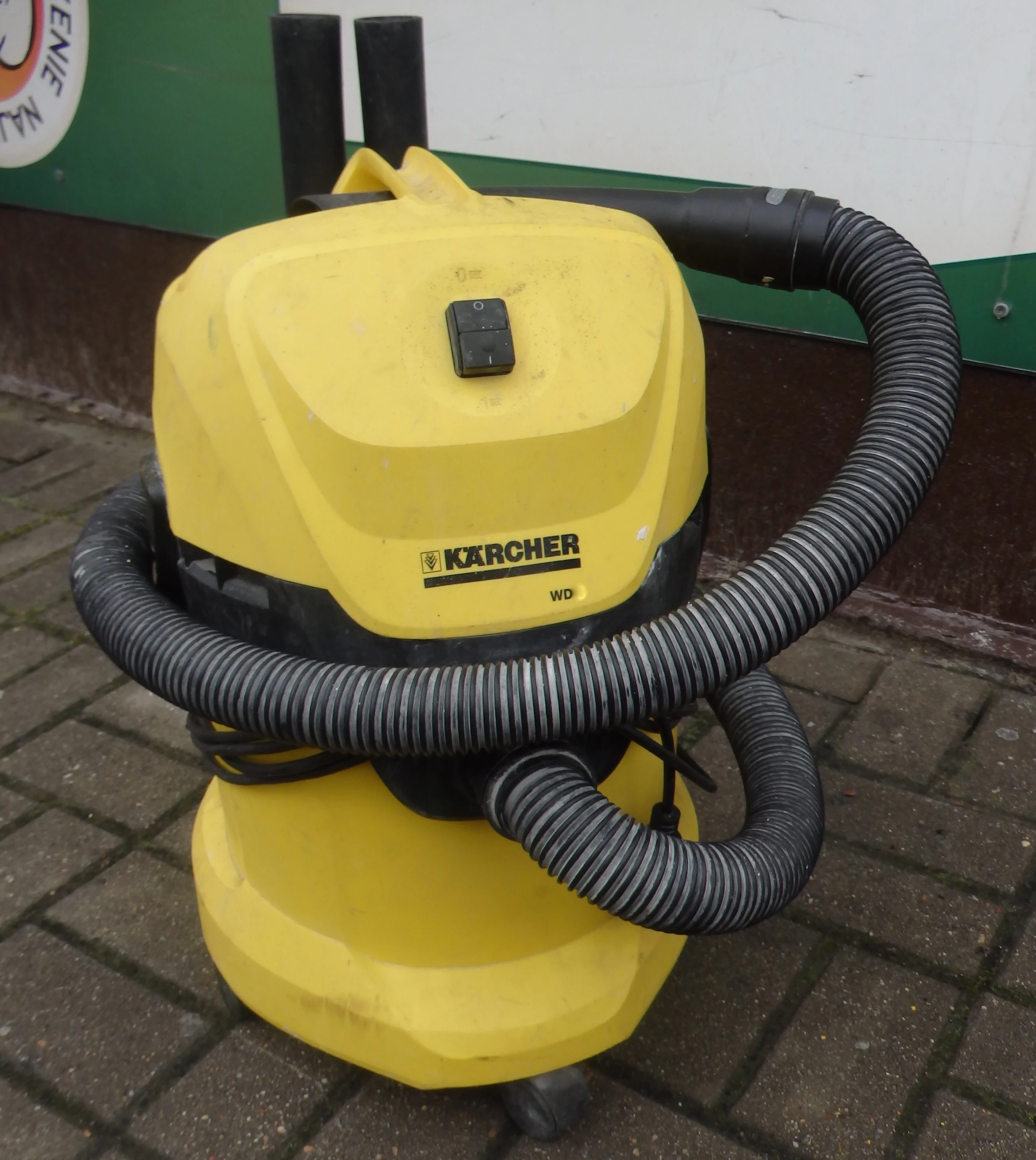 odkurzacz-karcher-wd2-stan-uzywany