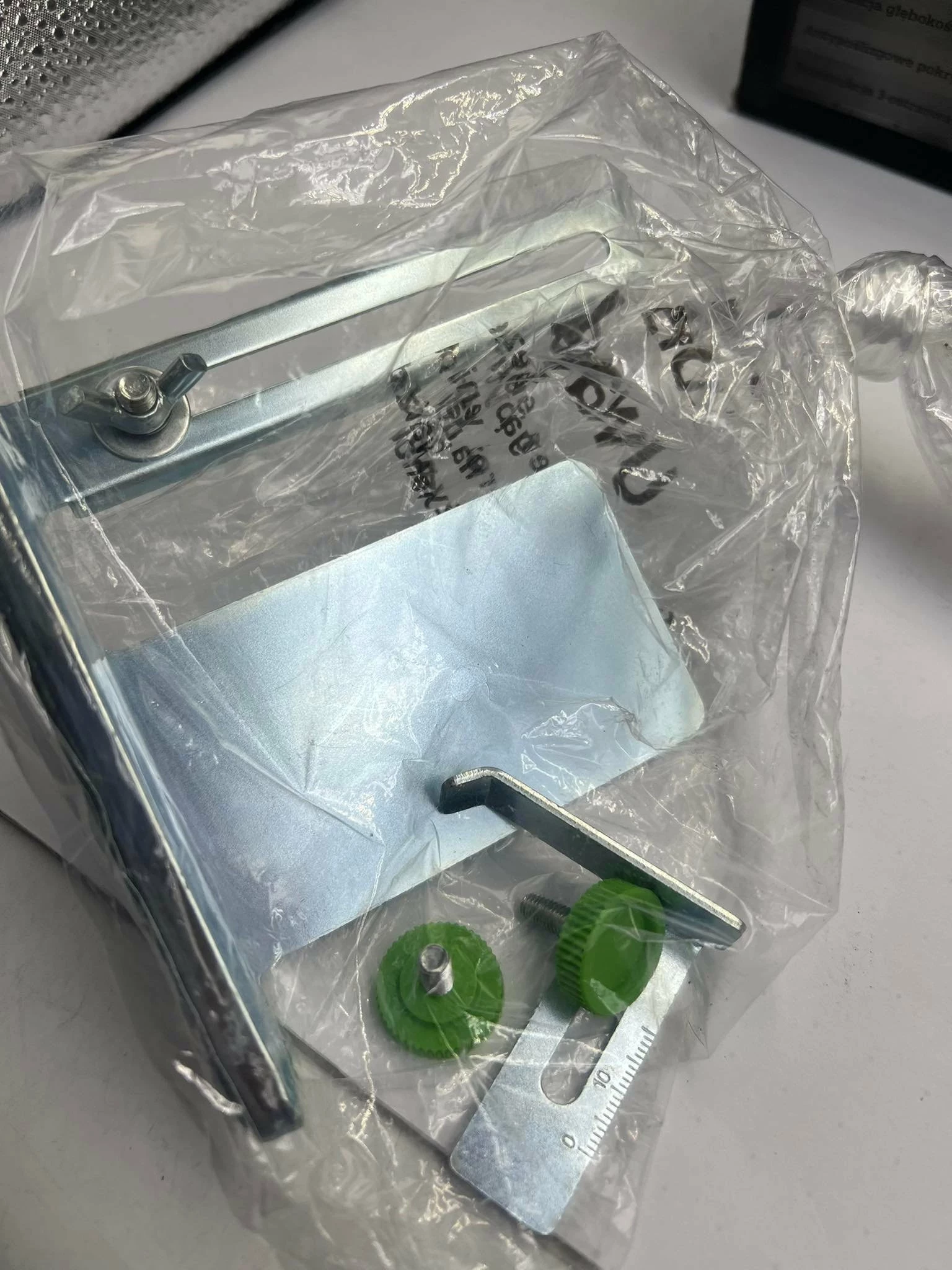 strugarka-elektryczna-niteo-tools-ep0171-17-szerokosc-strugania-82