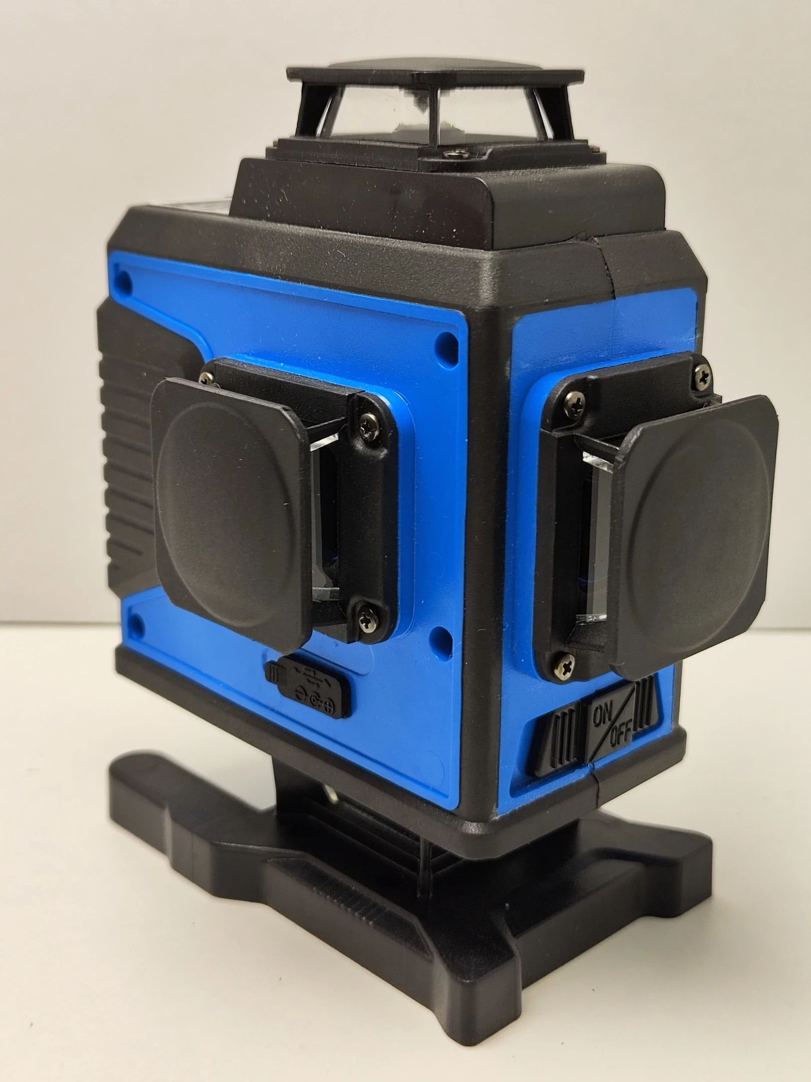 laser-krzyzowo-liniowy-teqstone-uszkodzony-marka-248811-958954