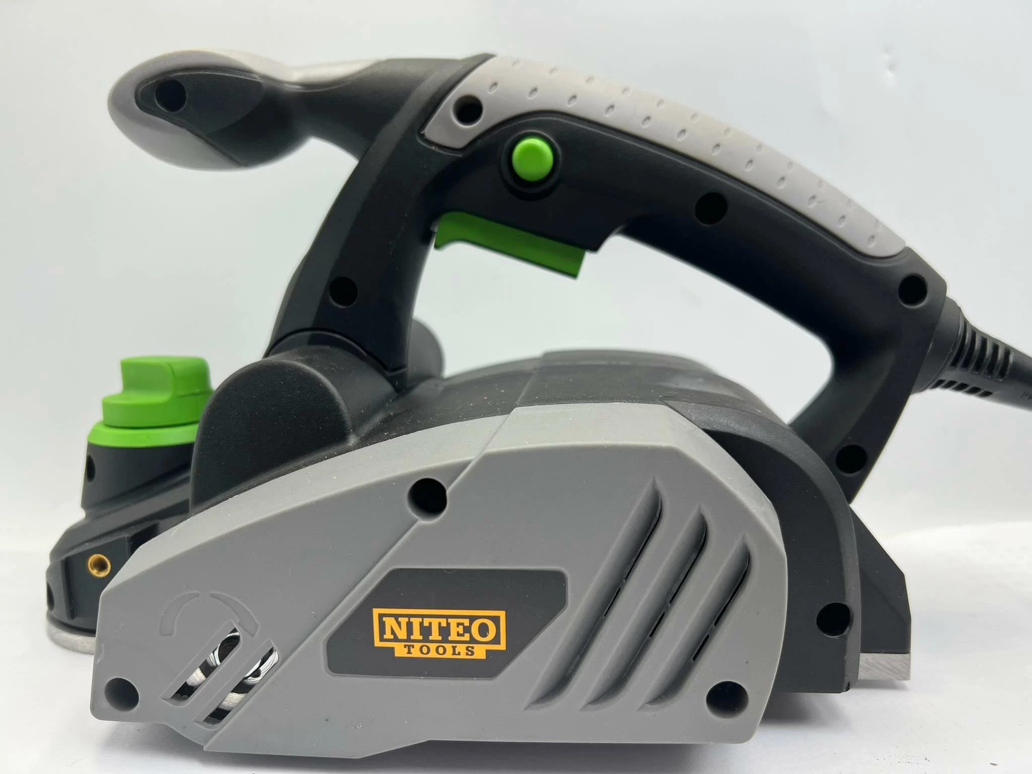 strugarka-elektryczna-niteo-tools-ep0171-17-kod-producenta-ep0171-17