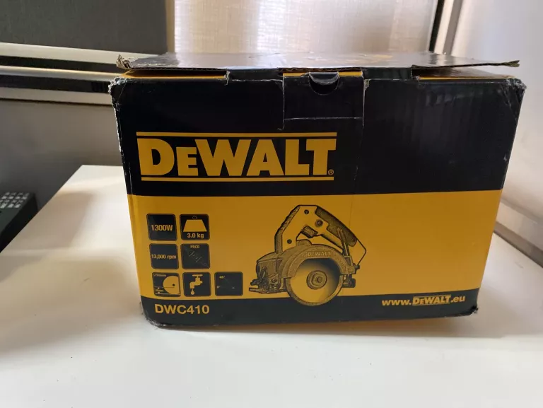 PILARKA TARCZOWA DEWALT DWC410
