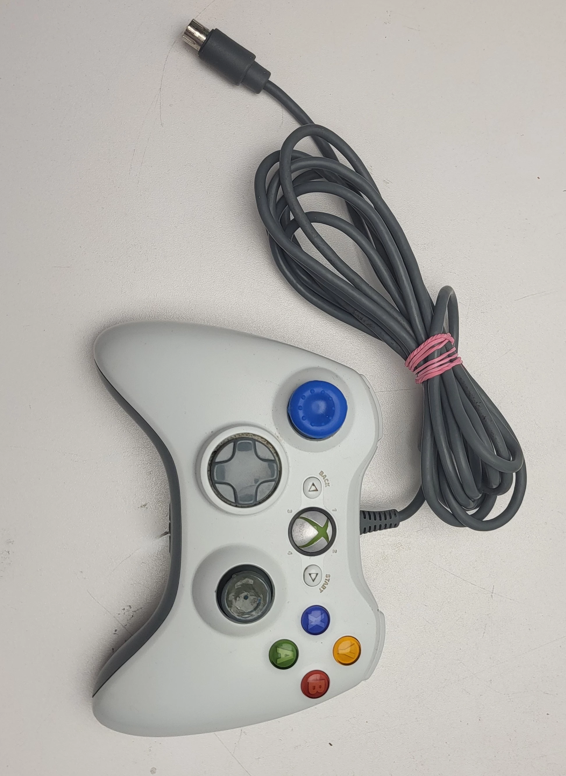 konsola-xbox-360-przerobiona-zestaw-dysk-wbudowana-pamiec-250-gb
