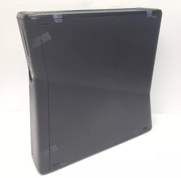 konsola-xbox-360-przerobiona-zestaw-wersja-konsoli-xbox-360-slim
