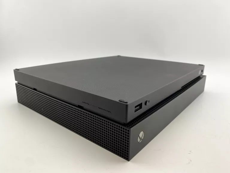 KONSOLA XBOX ONE X 1TB ZADBANA