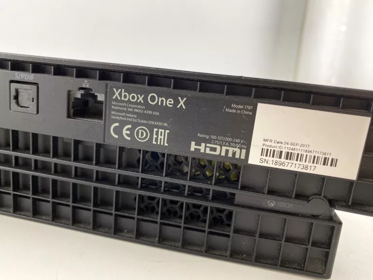 KONSOLA XBOX ONE X 1TB ZADBANA